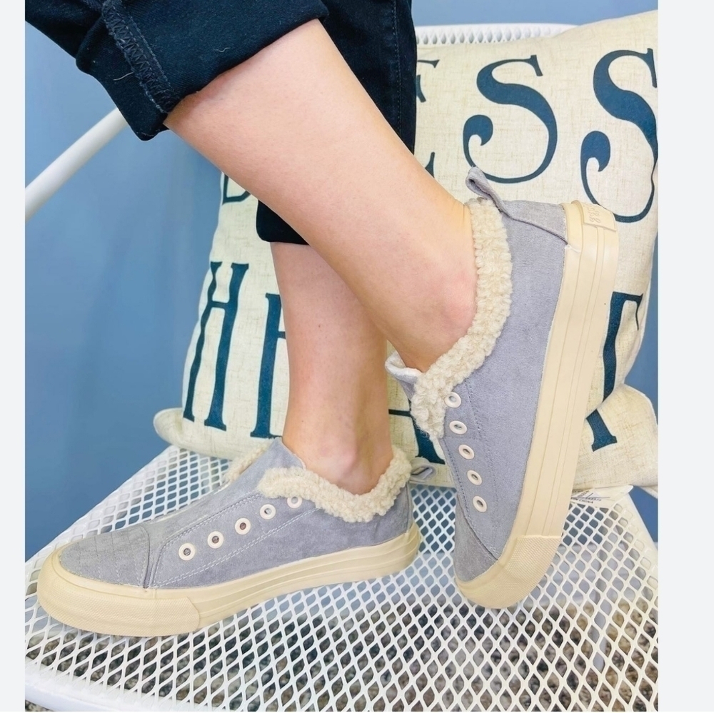 Gypsy Jazz - Catch A Snowflake Shoes, Color Light… - image 1